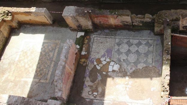 Italy unearths huge Roman barracks during Rome metro dig